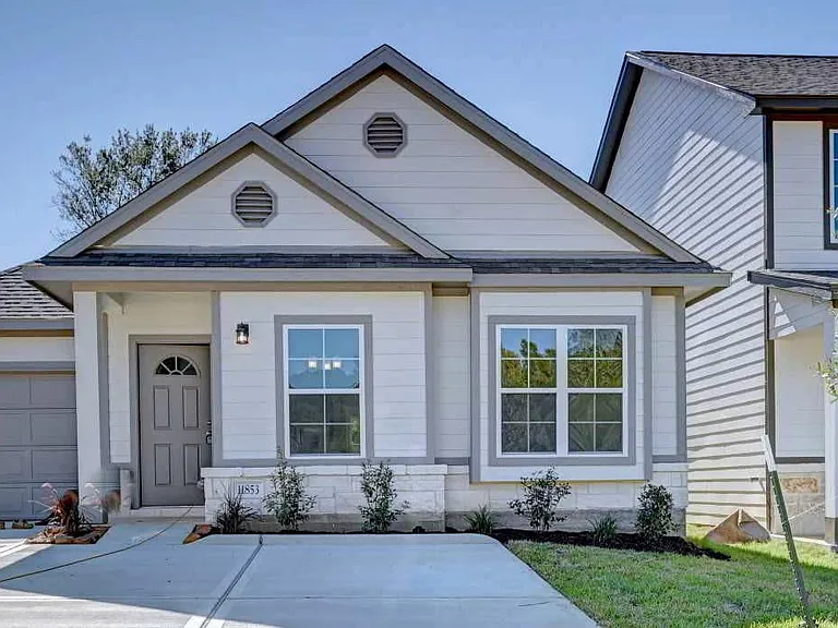 11853 E Gate Dr — Photo 2