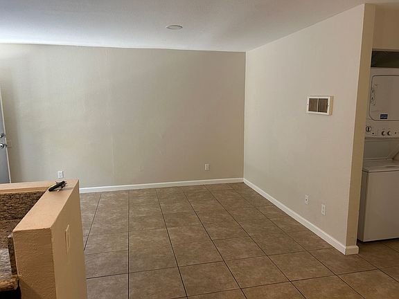 4th image of 4070 42nd St APT 3