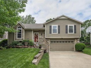 5126 Perry Ln, Merriam, KS 66203