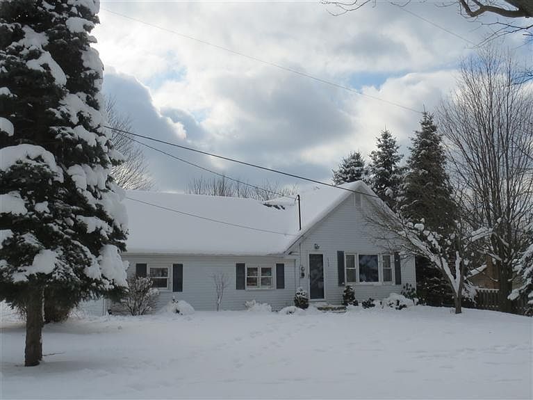 1st image of 8349 W H Ave