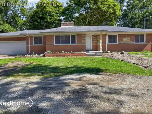 33950 Ecorse Rd, Romulus, MI 48174