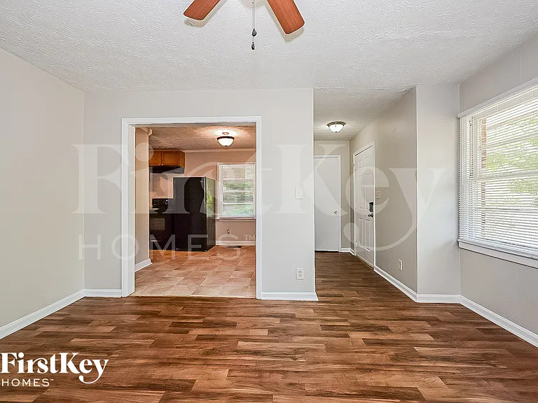 5632 Cypress Dr — Photo 5