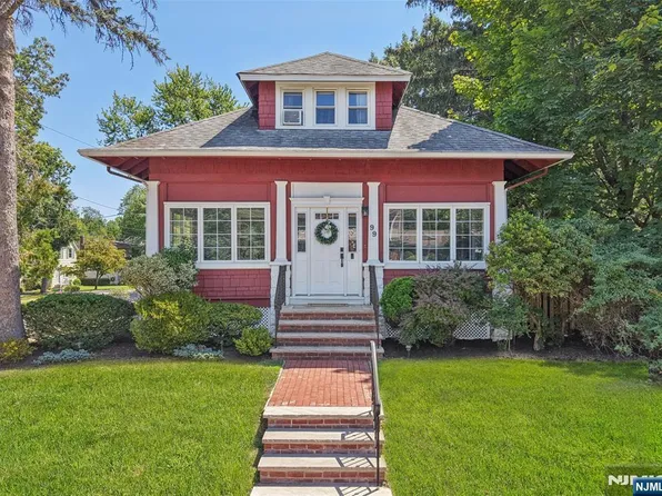 99 Clairmont Ave, Westwood, NJ 07675