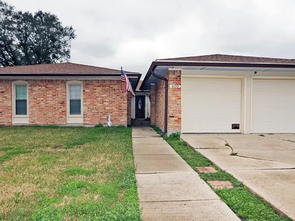 400 Glenmeade Ct, Gretna, LA 70056