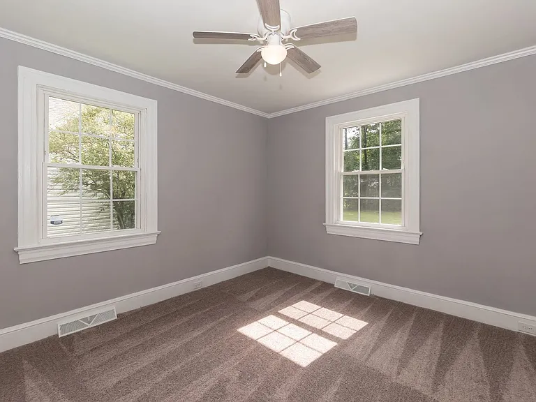 405 Forest Hill Ave — Photo 21