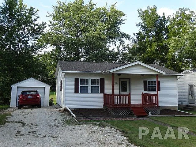 317 W Lynn St photo 1