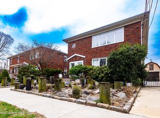 186 Raritan Ave, Staten Island, NY 10304