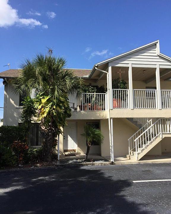 1st image of 950 Varnum St APT 1