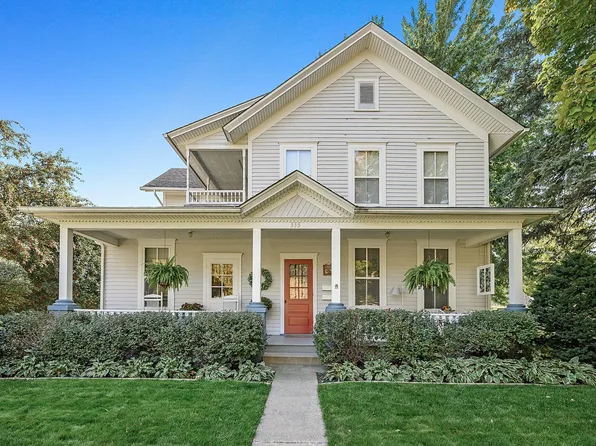 333 W 2nd St, Waconia, MN 55387