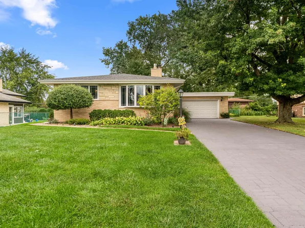 12449 S McVickers Ave, Palos Heights, IL 60463