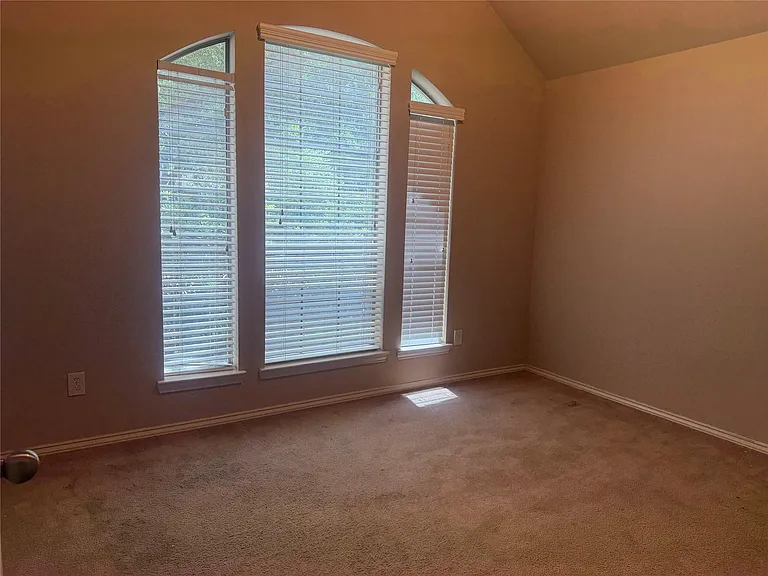 10919 Starling Creek Dr — Photo 10