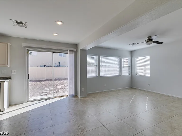 868 Blue Rosalie Pl — Photo 7