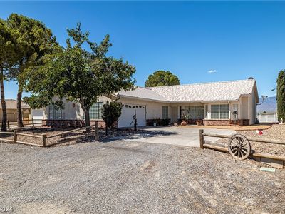 300 E Glenoaks St, Pahrump, NV, 89048