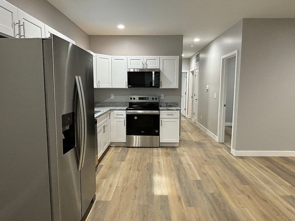 Kitchen/ living area