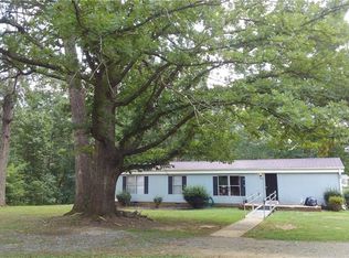1668 Sullivan Rd, Thomasville, NC 27360