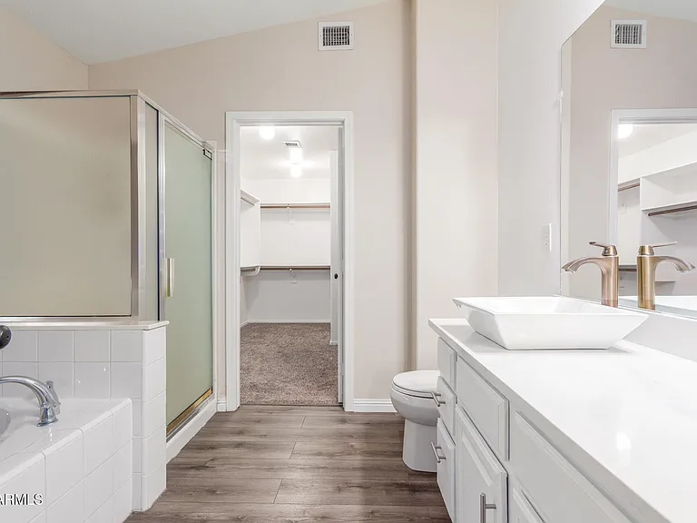 12545 W Cambridge Ave — Photo 16