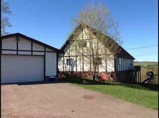 W5636 Crescent St, Norway, MI 49870