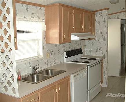 CONVENIENT GALLEY STYLE