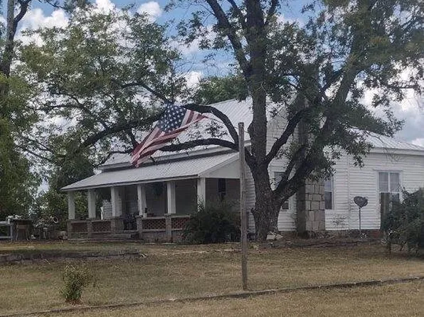 40 Allgood Rd, Carlton, GA 30627
