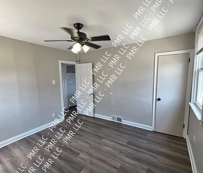 4344 Vista St #1 — Photo 18