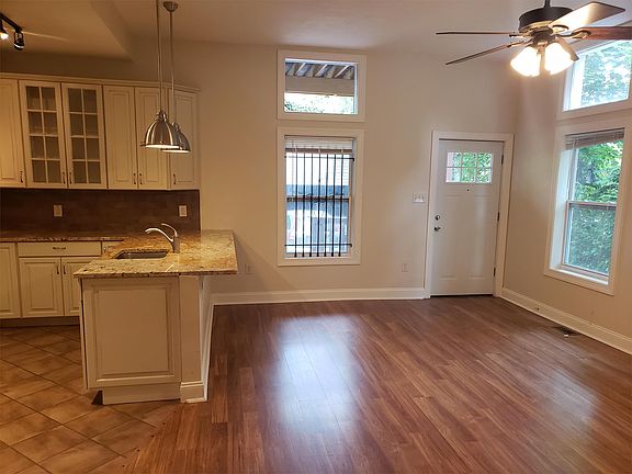 2nd image of 647 Maryland Ave #1