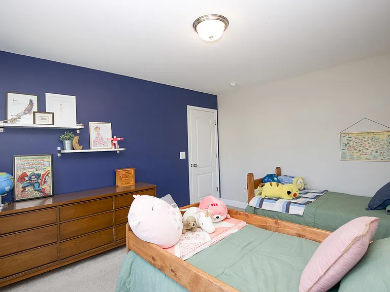 240 Parrish Ln — Photo 42