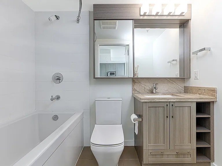 5665 Boundary Rd #1510 — Photo 4