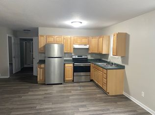 1011 Center St NE #2, Cedar Rapids, IA 52402