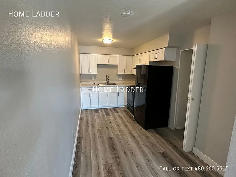 2262 E Broadway Rd #A — Photo 3