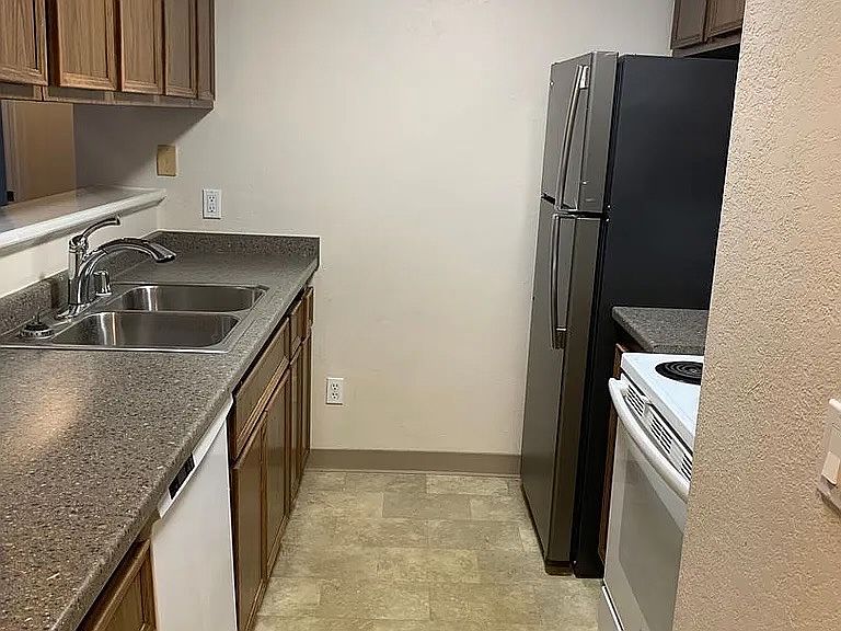 Unit Photo