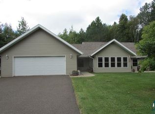 5481 Fawn Trail Rd, Duluth, MN 55811