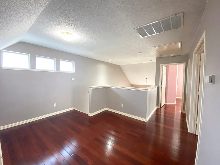 1618 Arbor Creek Dr — Photo 14