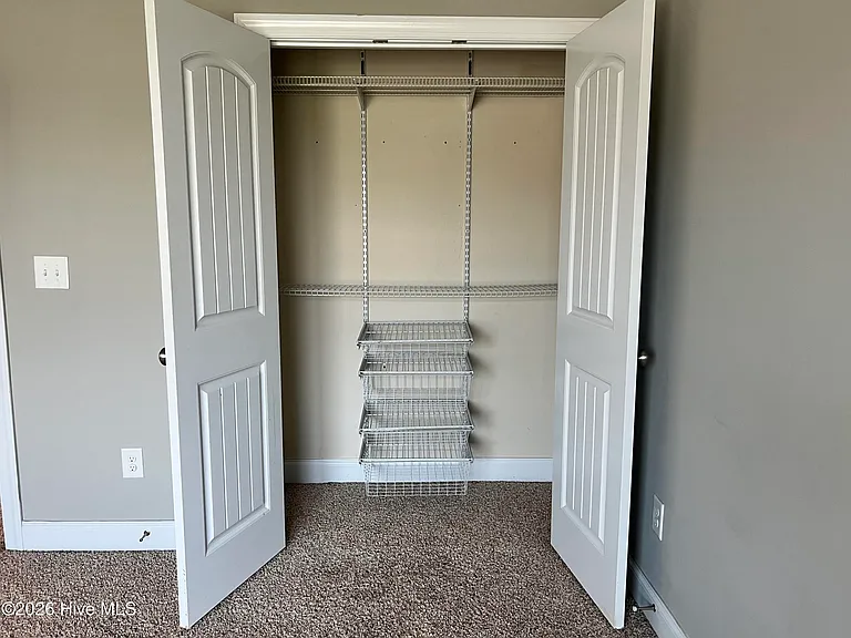 327 Clearwater Ln — Photo 48