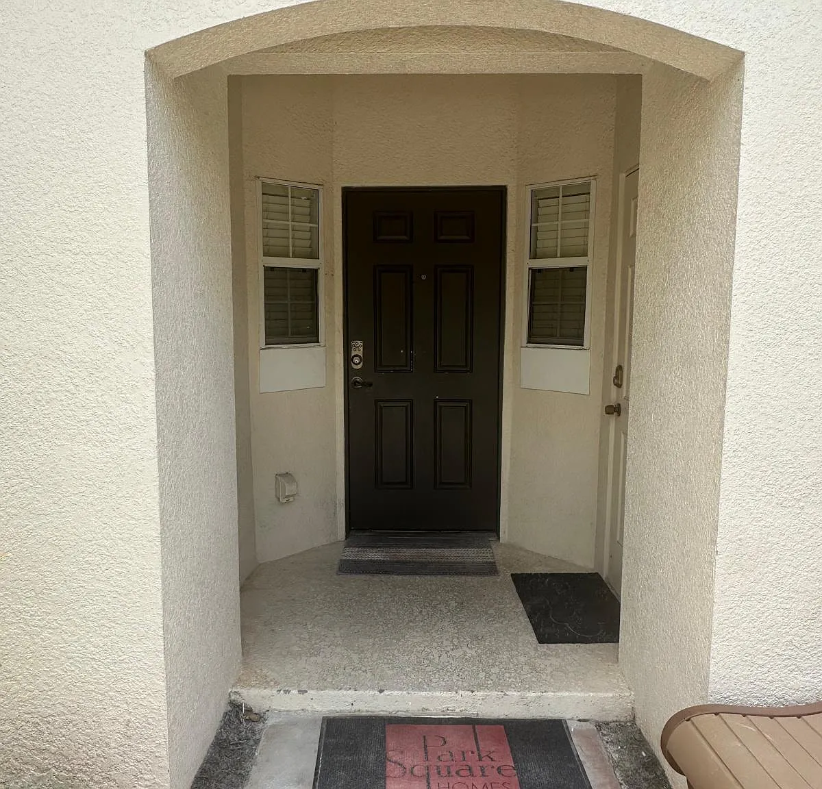 3 bed, 2.5 bath, 1295 sqft, $2,000 — Photo 1