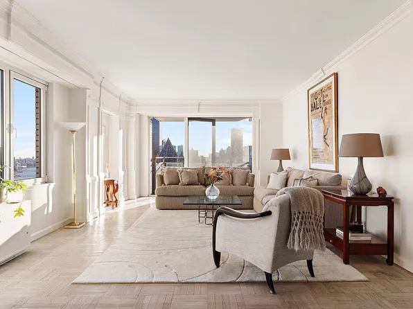 303 E 57th St APT 39A, New York, NY 10022