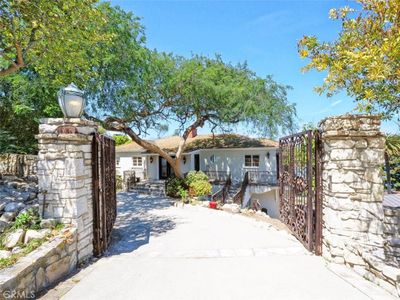 925 Via Nogales, Palos Verdes Estates, CA, 90274