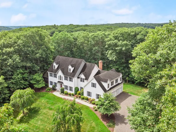 5 Butternut Lane, Oxford, CT 06478