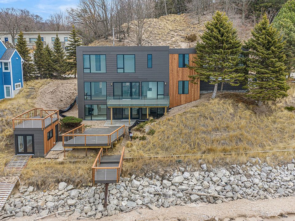 18069 N Shore Estates Rd, Spring Lake, MI 49456 MLS 23006329 Zillow