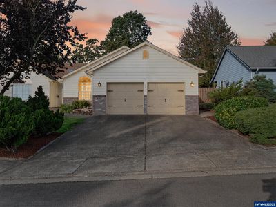 607 NW Heath St, Dallas, OR, 97338