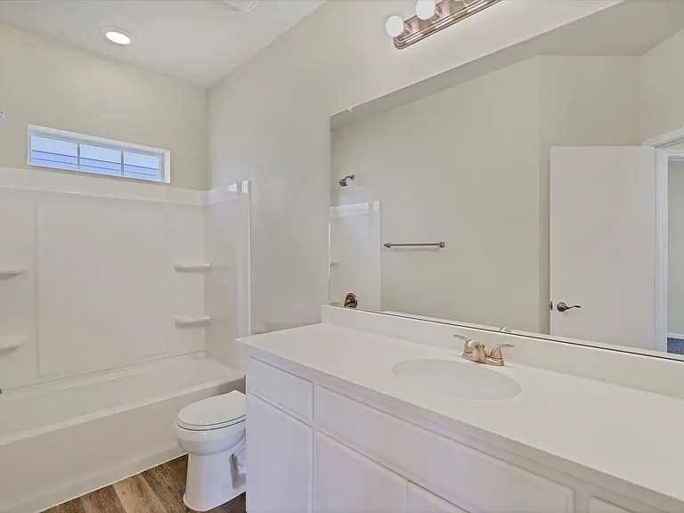 213 Grange St — Photo 16