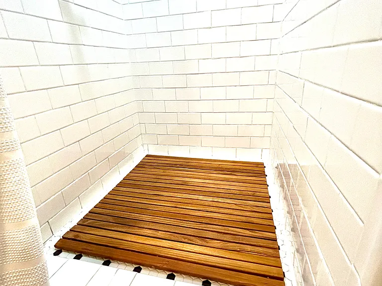 1024 W 13th Ave #4 — Photo 16