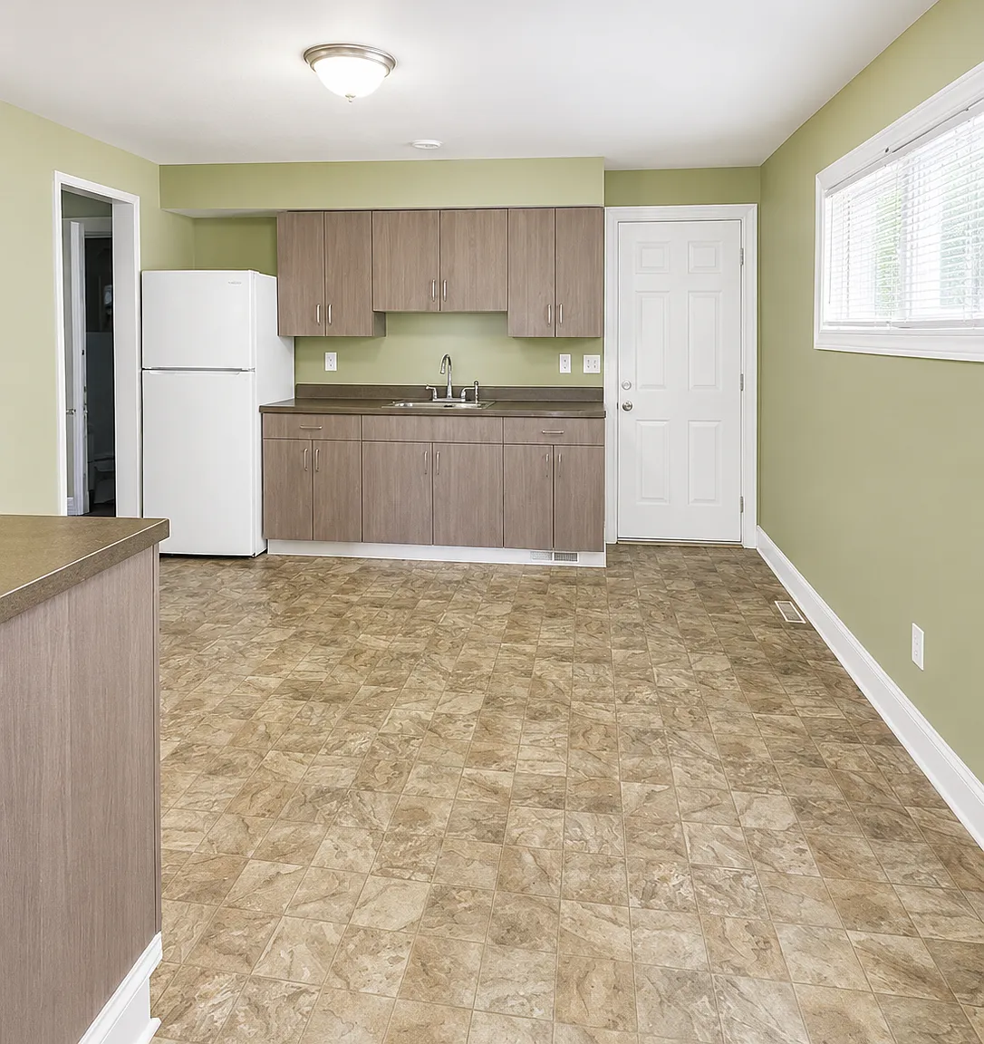2 bed, 1400 sqft, $1,450 — Photo 3