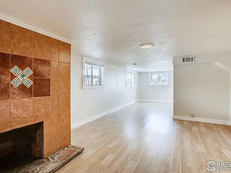 199 Sierra Vista Dr #BASEMENT — Photo 9