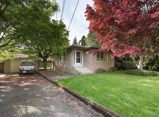 9747 Sidney St, Chilliwack, BC V2P 4G5