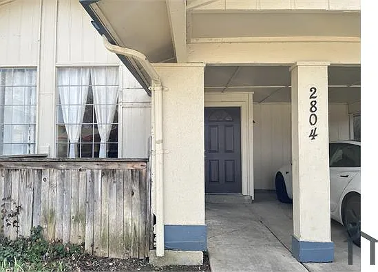 2804 Nova Dr — Photo 2