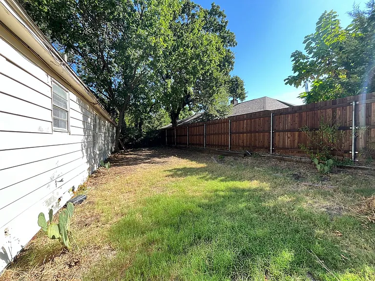 800 Audra Ln — Photo 39