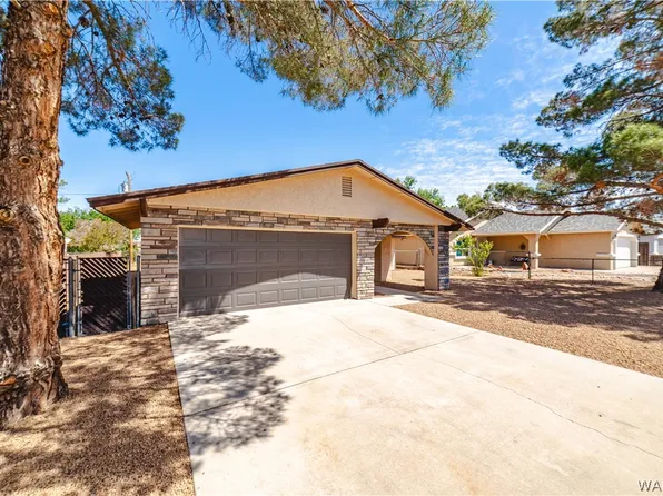 2221 Golden Gate Ave, Kingman, AZ 86401