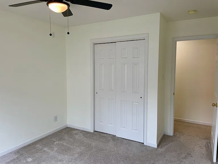 112 Student Pl — Photo 27