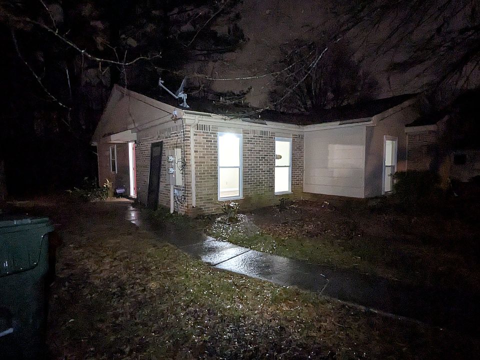 1st image of 129 Westscott Dr Unit A