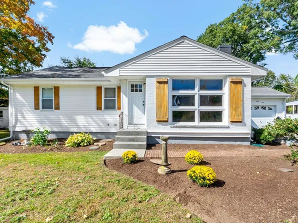 21 Miriam Dr, Attleboro, MA 02703